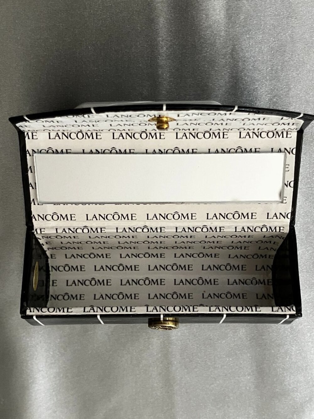 🌺Lancome Lipstick Case with Mirror🌺